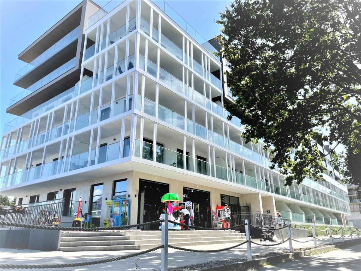 Perlowa Przystan - Apartamenty Komfort Widok Na Morze, Parking سيانوزيتي المظهر الخارجي الصورة